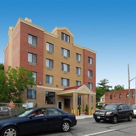 Paramount Inn Floral Park Extérieur photo