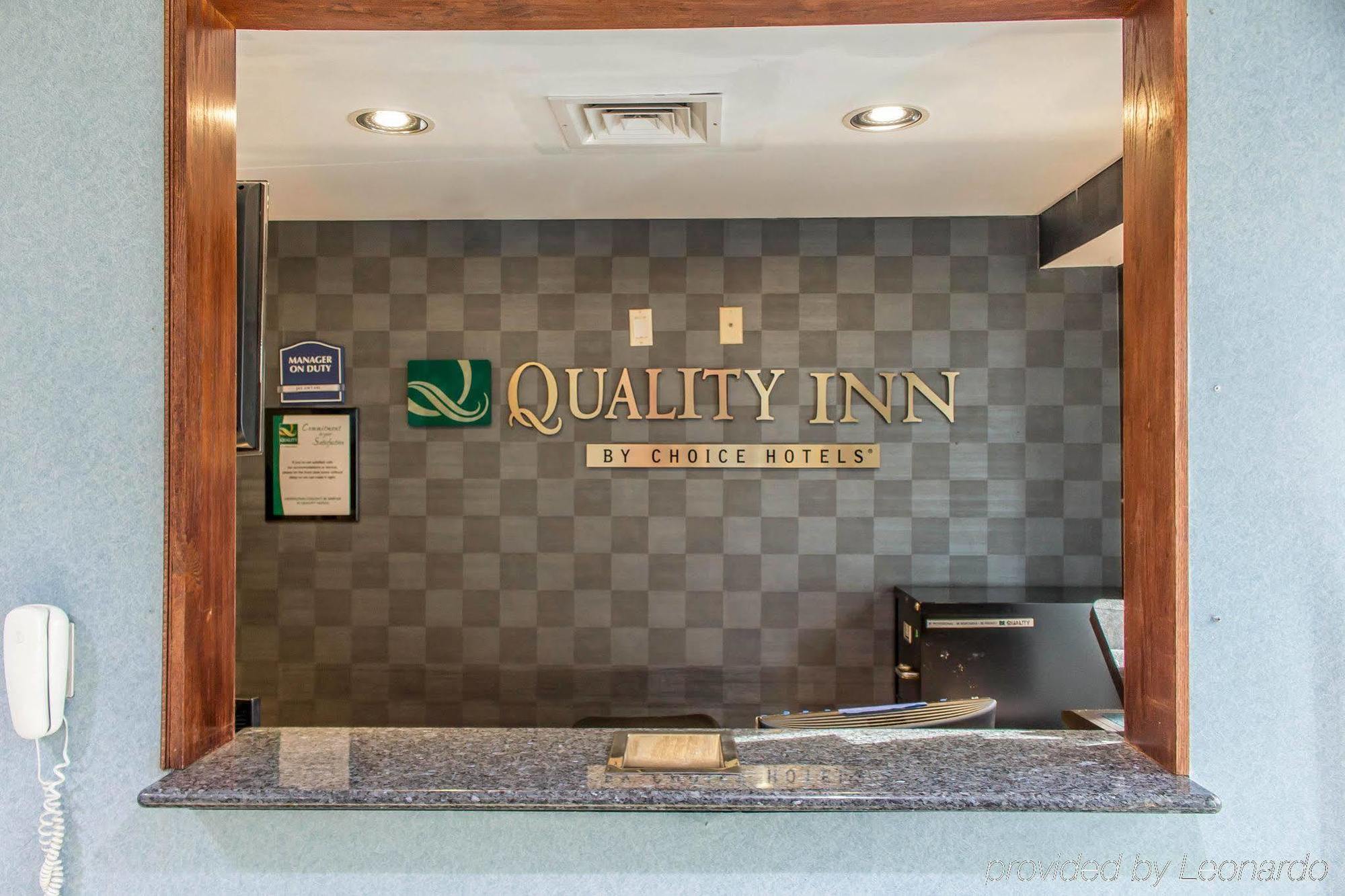 Paramount Inn Floral Park Extérieur photo