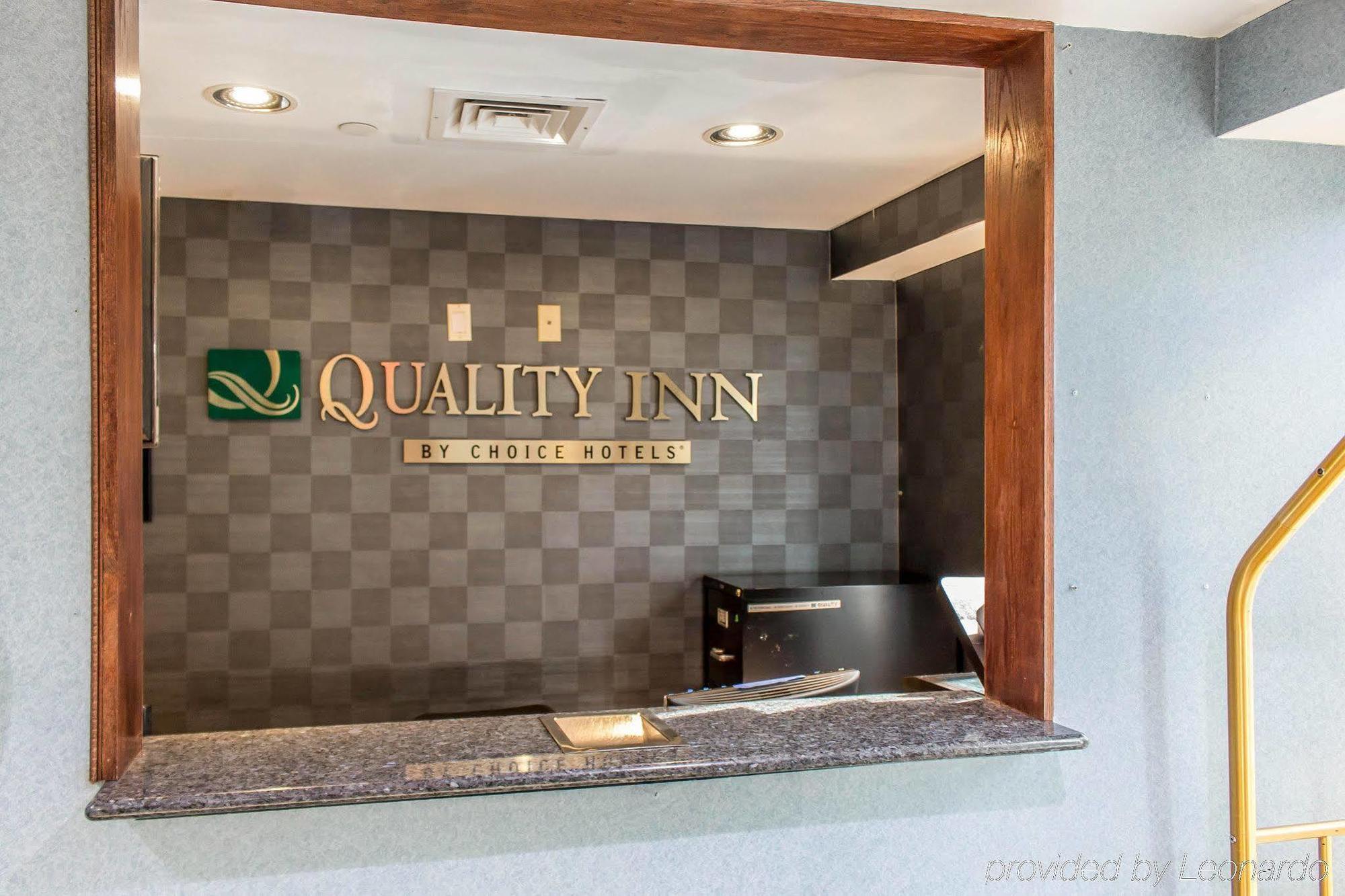 Paramount Inn Floral Park Extérieur photo
