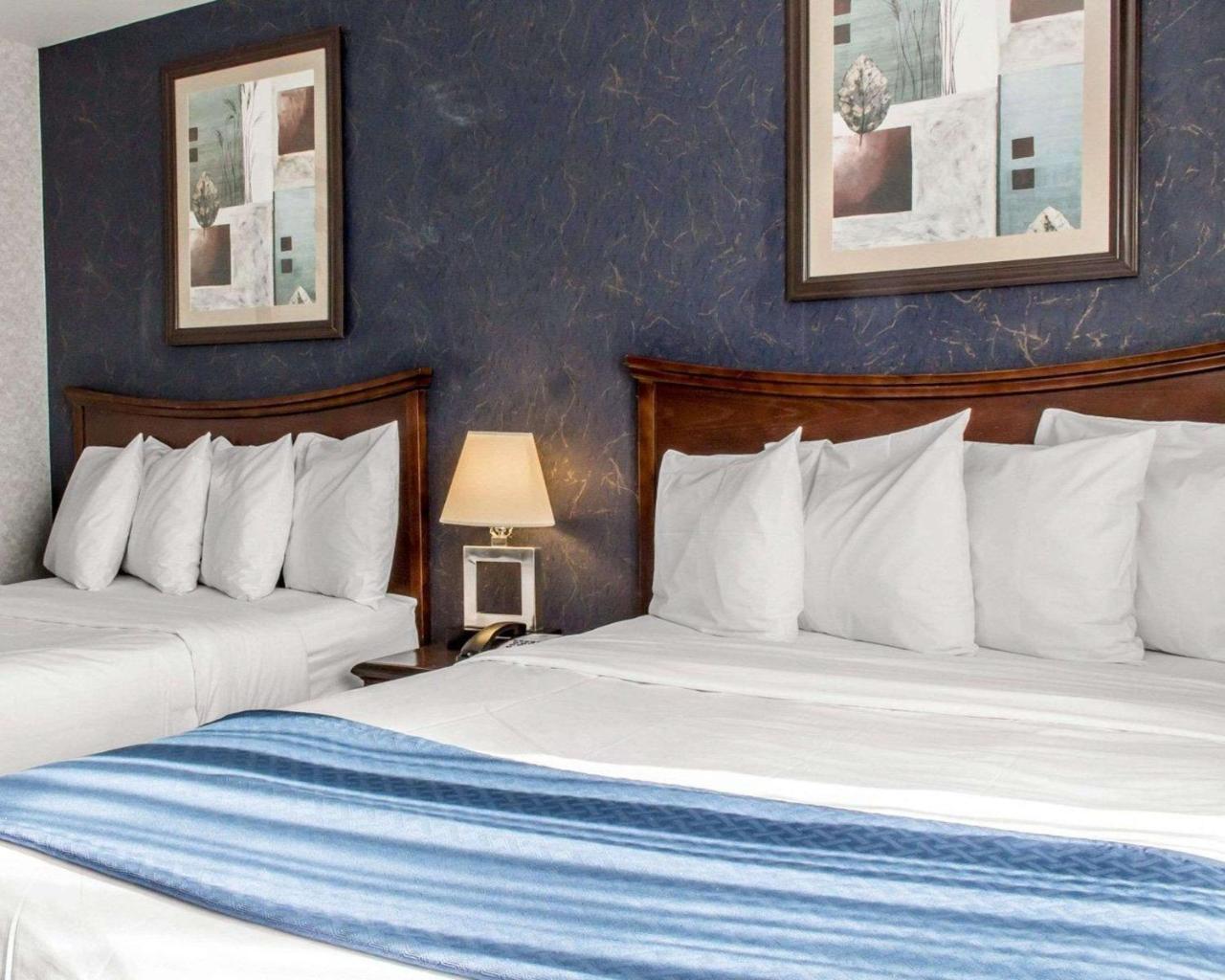 Paramount Inn Floral Park Extérieur photo